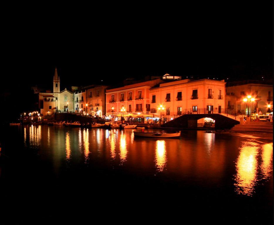 Villa A Lipari Quarto foto